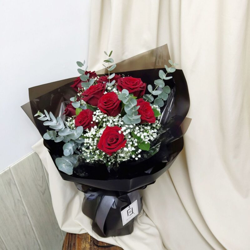 Red Rose with White Baby’s Breath Bouquet Quadruple Flower BL010002 03