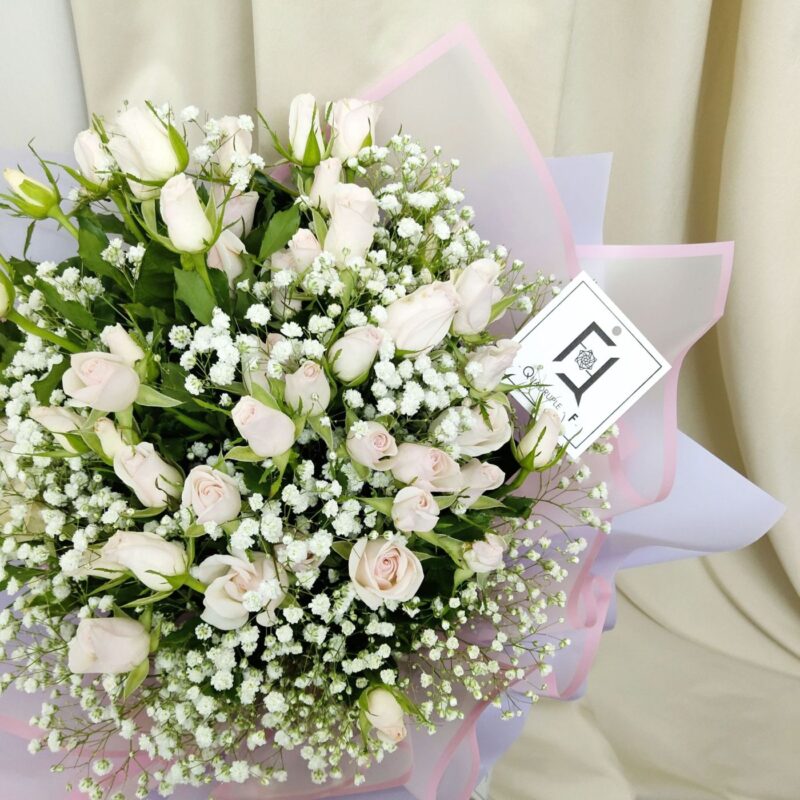 Pink Spray Rose with White Baby’s Breath Bouquet Quadruple Flower BL010003 02