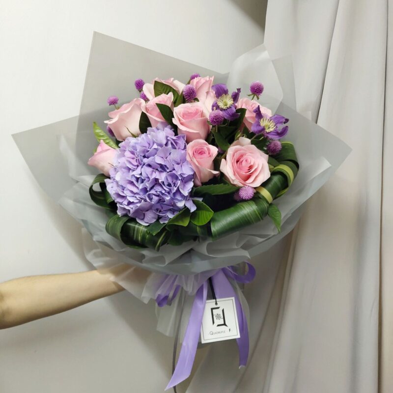 Pink Rose with Purple Hydrangea Bouquet Quadruple Flower BL010019 01