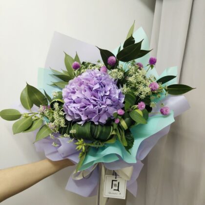 Purple Hydrangea Bouquet Quadruple Flower BL040001 01