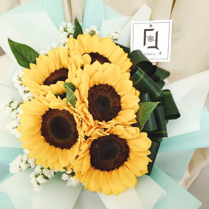 Sunflower with White Statice Bouquet Quadruple Flower BL060004 02