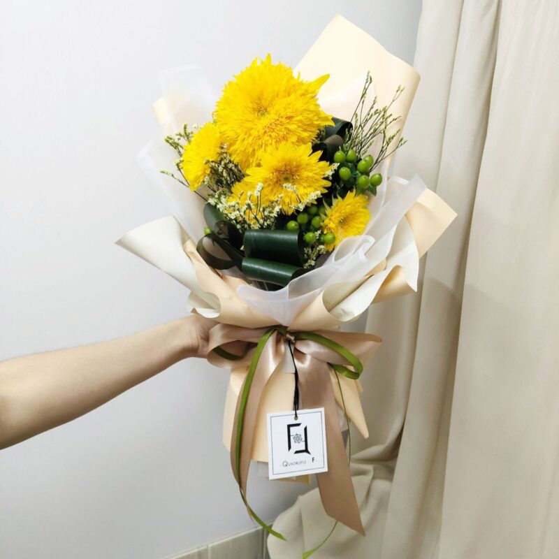 Teddy Bear Sunflower Bouquet Quadruple Flower BM060002 01