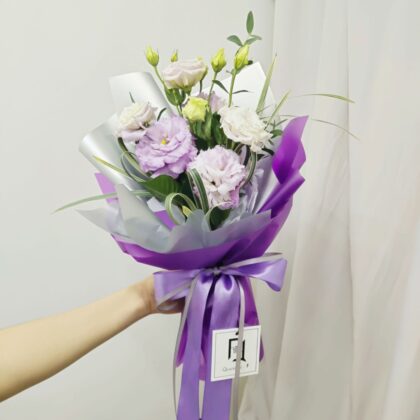 Purple Eustoma Bouquet Quadruple Flower BM100003 01