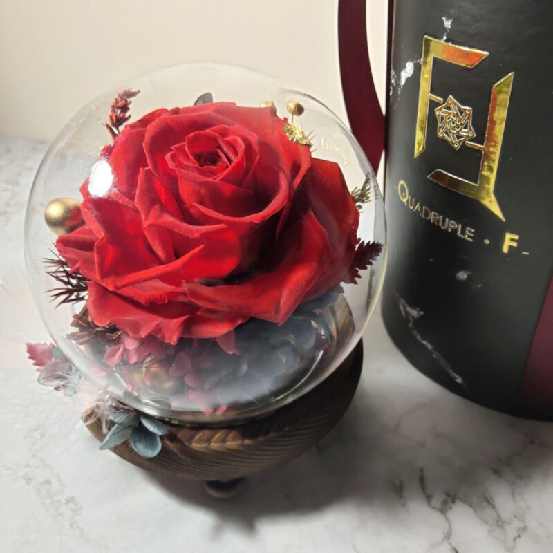 Preserved Flower Red Rose with Round Glass Dome Quadruple Flower PT010001 01
