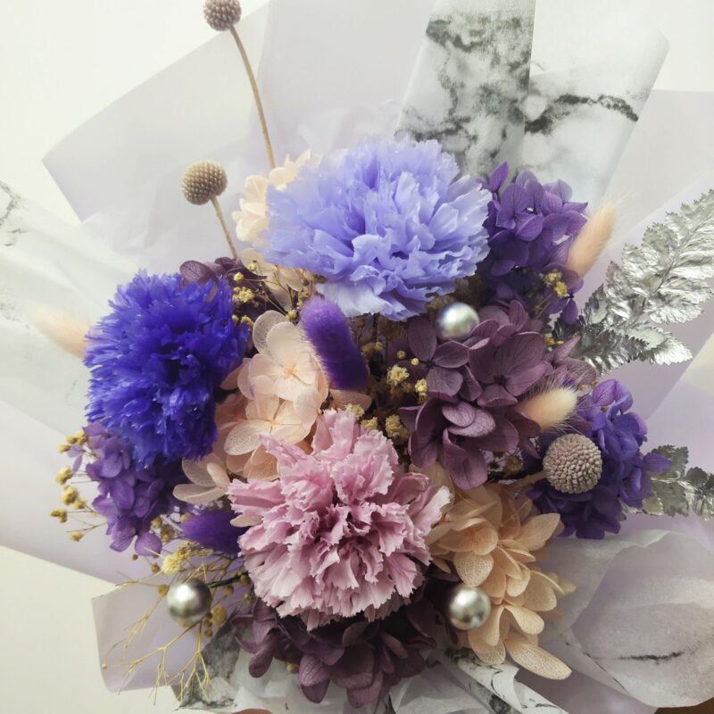 Preserved Flower Dark & Light Purple Carnation Bouquet Quadruple Flower PB070013 02
