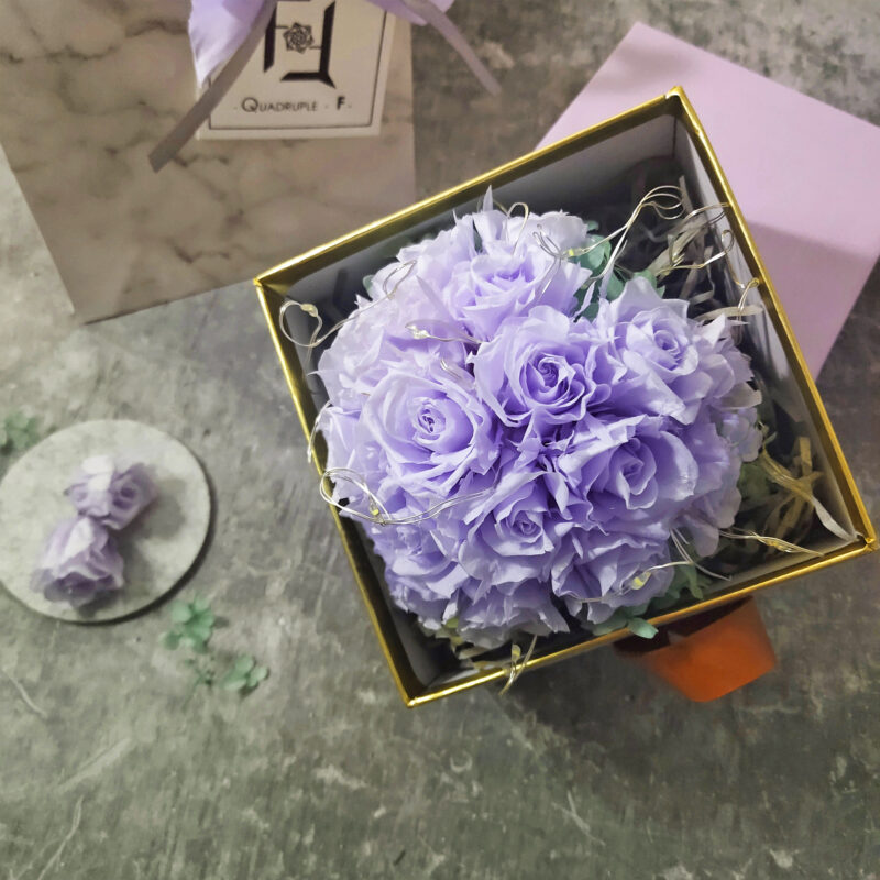 Preserved Flower Light Purple Roses Love Box (with Lights) Quadruple Flower PT010024 01