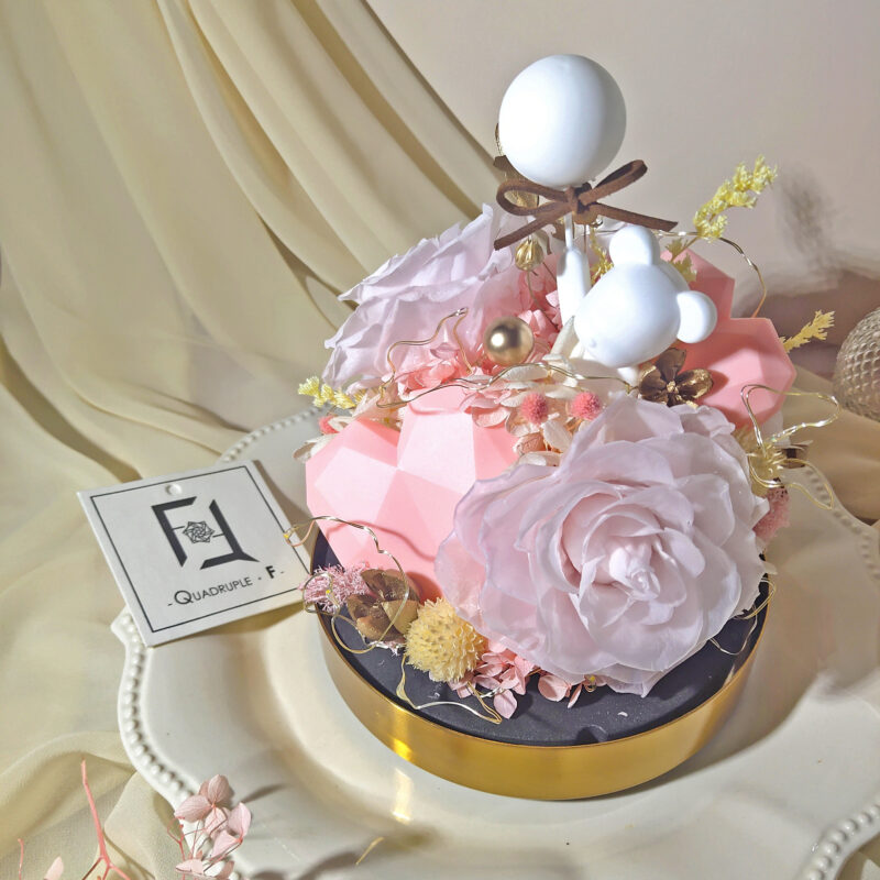 Preserved Flower Pink Rose with Round Glass Dome PT010069