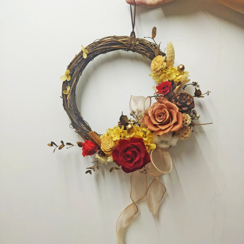 Classic Vintage CHRISTMAS | Preserved Flower Red & Brown Rose Christmas Wreath