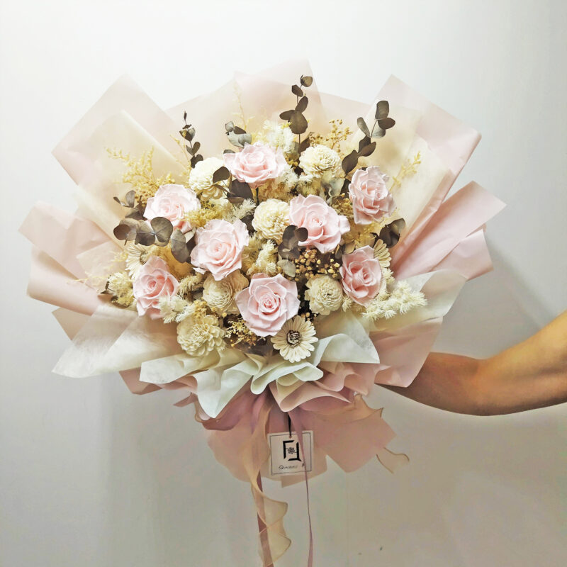Sweetie B.VIII | Preserved Flower Pink Rose Bouquet