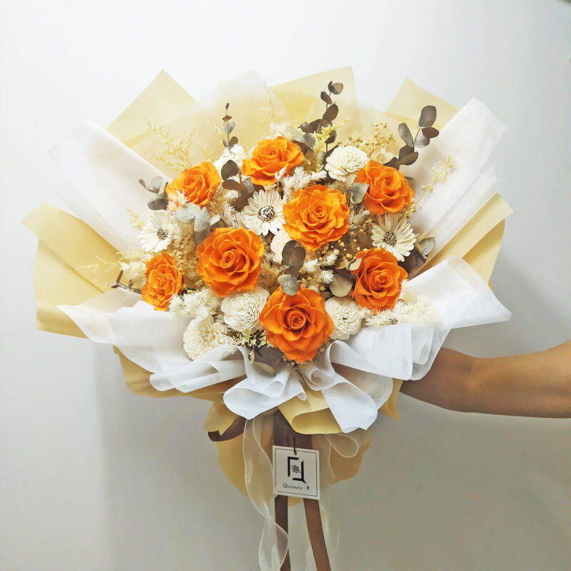 Lively B.VIII | Preserved Flower Orange Rose Bouquet
