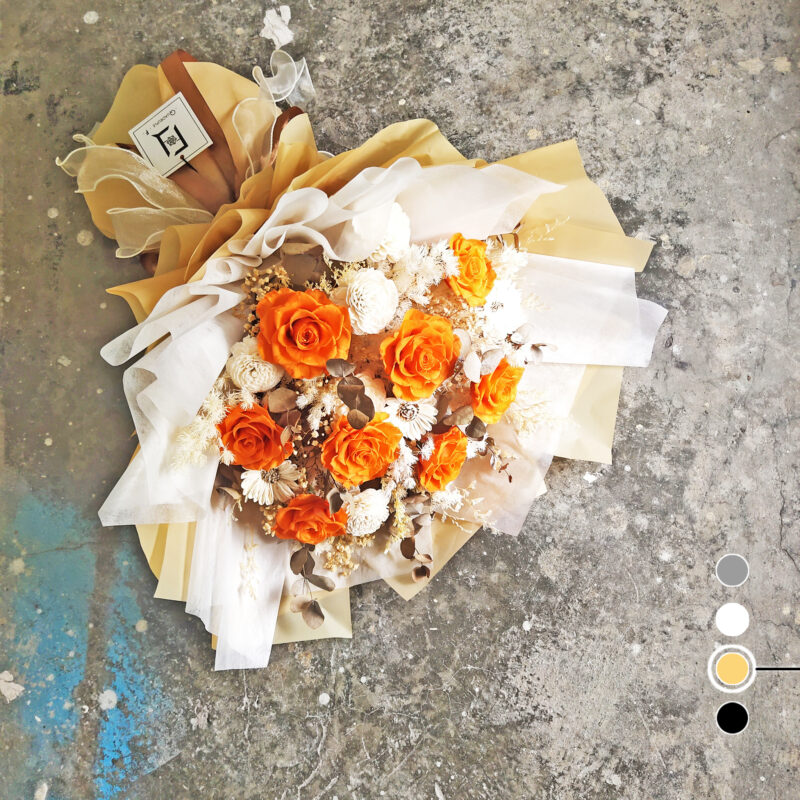 Lively B.VIII | Preserved Flower Orange Rose Bouquet
