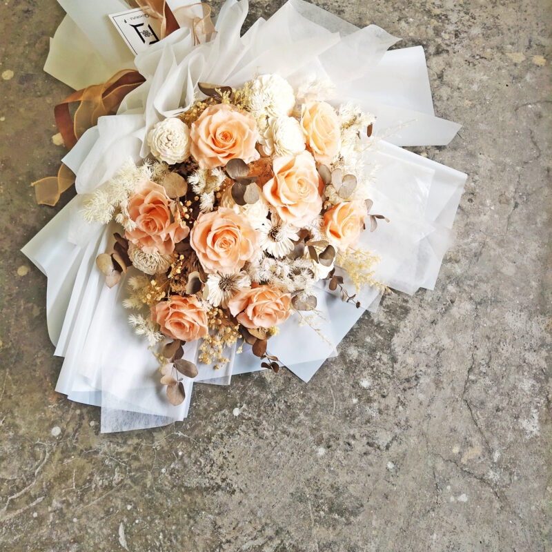 Sparkling B.VIII | Preserved Flower Champagne Rose Bouquet