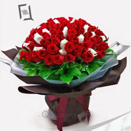 愛的雙重奏 | 南美厄瓜多爾紅玫瑰白玫瑰99支求婚花束 - BH010009