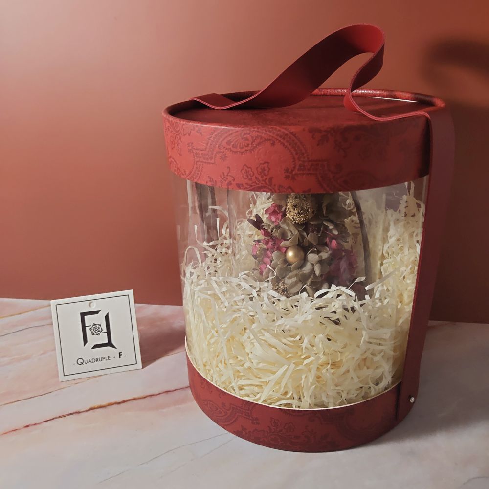 Hydrangea CHRISTMAS Tree | Preserved Flower Hydrangea with Long Glass Dome 3 Hydrangea CHRISTMAS Tree | Preserved Flower Hydrangea with Long Glass Dome