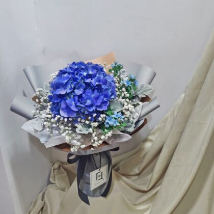 Blue-Hydrangea-Babys-Breath-Fresh-Flower-Bouquet-BM040002
