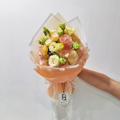 香檳洋桔梗鮮花花束 BM100012