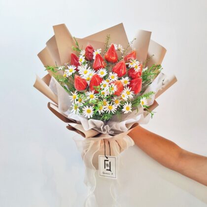 日本士多啤梨瑪格麗特鮮果鮮花花束 BM100013