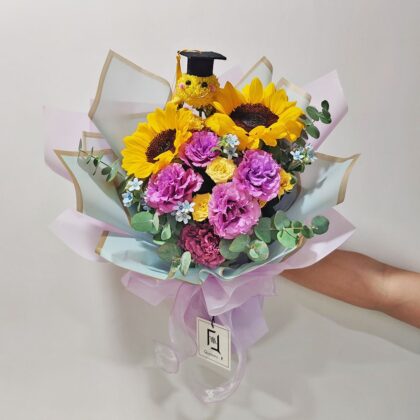 向日葵波浪紫洋桔梗畢業帽鮮花花束 BM060008