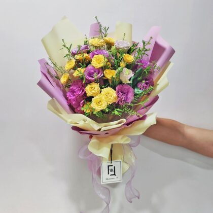 波浪紫洋桔梗黃小玫瑰鮮花花束 BM100011