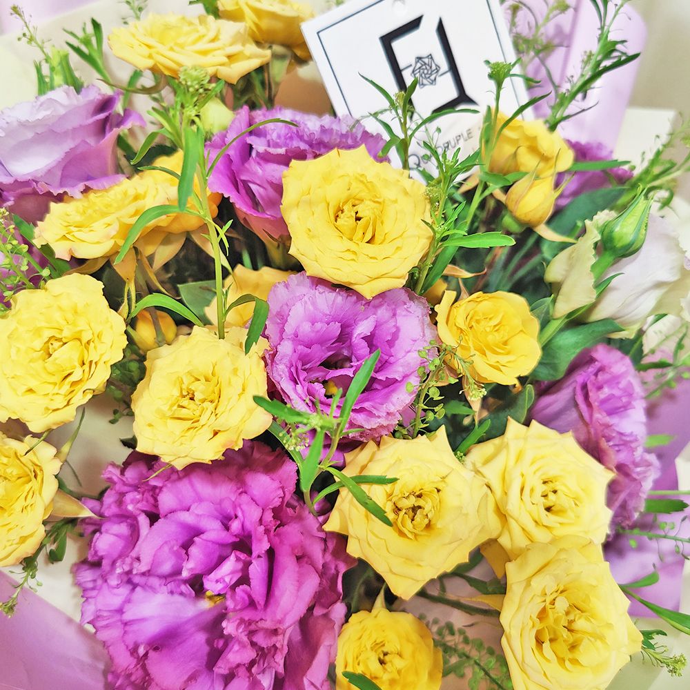 點滴溫存 | 波浪紫洋桔梗黃小玫瑰鮮花花束 2 點滴溫存 | 波浪紫洋桔梗黃小玫瑰鮮花花束 - BM100011
