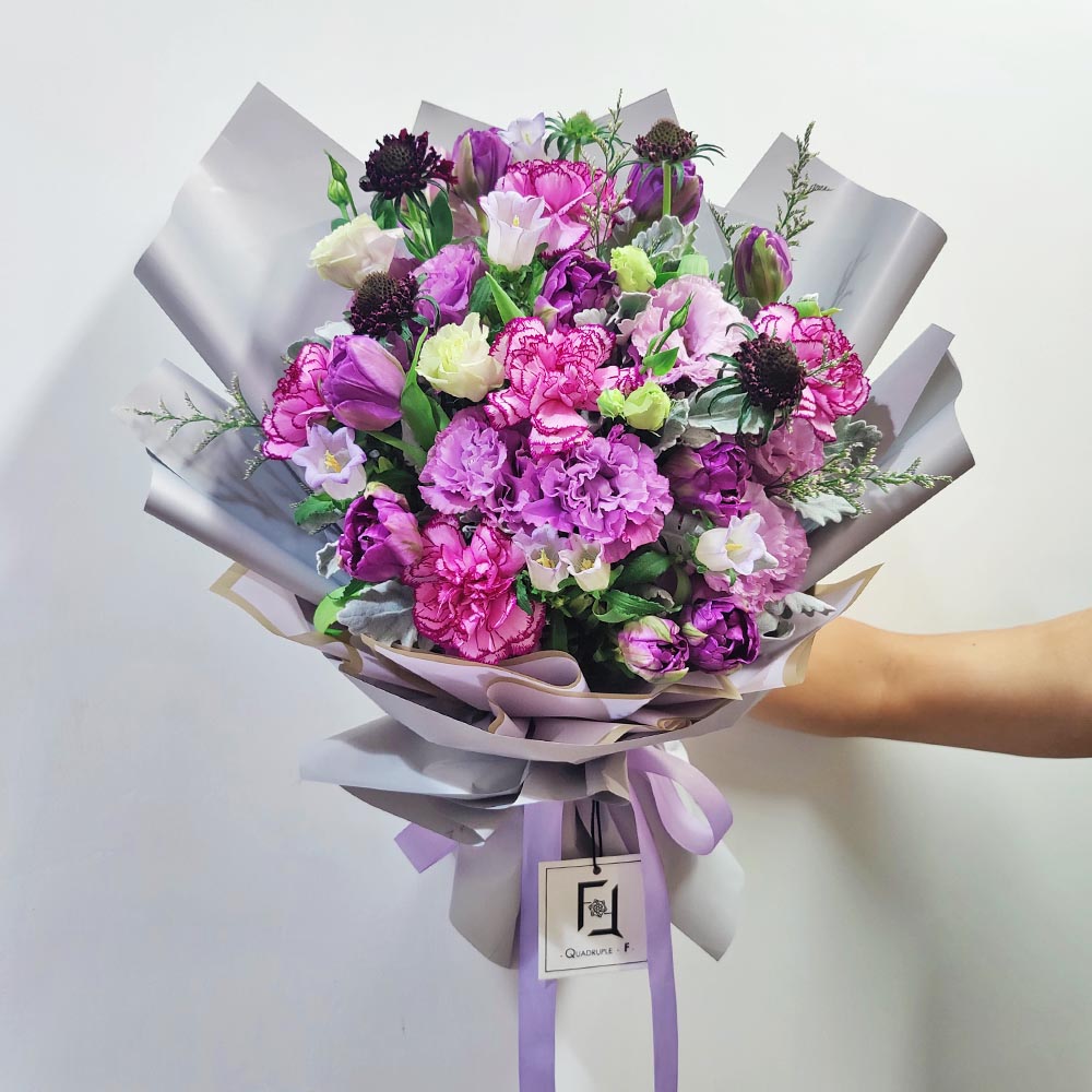 紫夜幽香 | 重瓣紫鬱金香紫康乃馨鮮花花束 1 紫夜幽香 | 重瓣紫鬱金香紫康乃馨鮮花花束 - BL030001