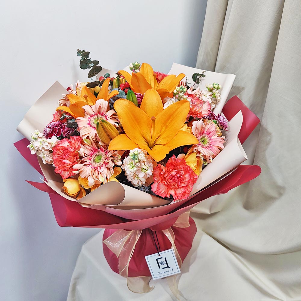 熾熱晨曦 | 橙百合橙紅康乃馨鮮花花束 3 熾熱晨曦 | 橙百合橙紅康乃馨鮮花花束 - BL050002