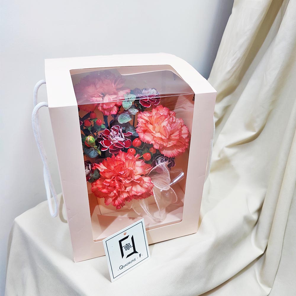 熾熱芳華 | 橙紅康乃馨紅荳鮮花花盒 5 熾熱芳華 | 橙紅康乃馨紅荳鮮花花盒 - TC070001