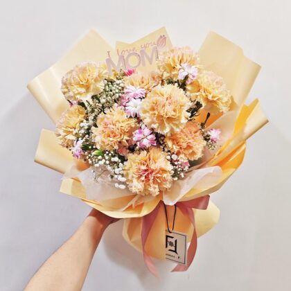 醇愛時光 | 粉邊香檳康乃馨滿天星鮮花花束 - BM070006