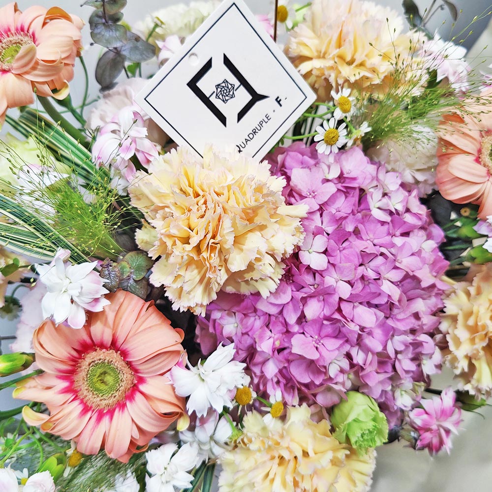 Blooming Prosperity | Pink Hydrangea & Pink-edged Champagne Fresh Flower Hug Bucket 2 Blooming Prosperity | Pink Hydrangea & Pink-edged Champagne Fresh Flower Hug Bucket - TA040003