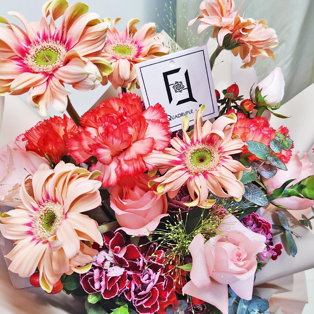 繁花盛錦 | 粉紅玫瑰橙紅康乃馨鮮花花束 2 繁花盛錦 | 粉紅玫瑰橙紅康乃馨鮮花花束 - BM070004