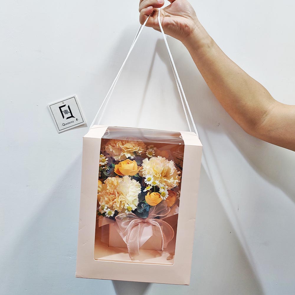 Sunlit Grace | Pink-edged Champagne Carnations & Chamomile Fresh Flower Box 2 Sunlit Grace | Pink-edged Champagne Carnations & Chamomile Fresh Flower Box - TC070005