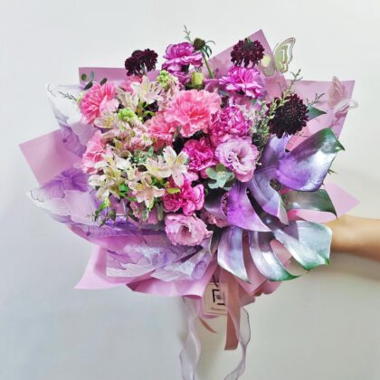 嫣紫蝶舞 | 紫粉康乃馨波浪紫洋桔梗鮮花花束 - BL070002