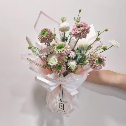 錦鯉洋牡丹乒乓菊鮮花花束 BM100006