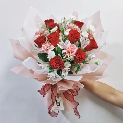 Twilight Devotion | Red Rose & Vintage Pink Carnation Fresh Flower Bouquet - BL010044