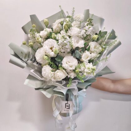 白玫瑰洋桔梗鮮花花束 BL010034