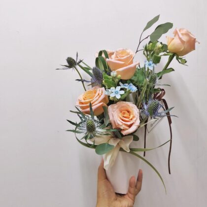 香檳玫瑰鮮花花桶 TA010002