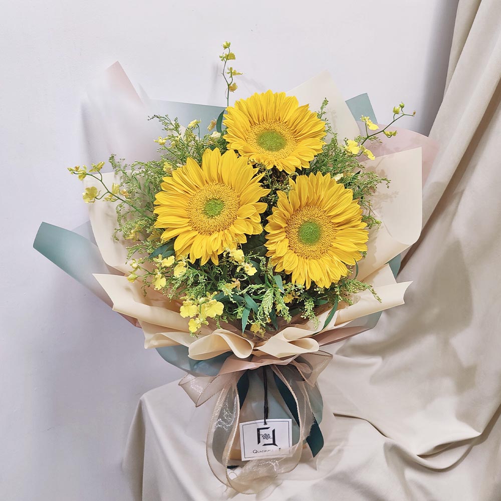 麥田微風 | 綠芯向日葵跳舞蘭鮮花花束 3 麥田微風 | 綠芯向日葵跳舞蘭鮮花花束 - BL060013