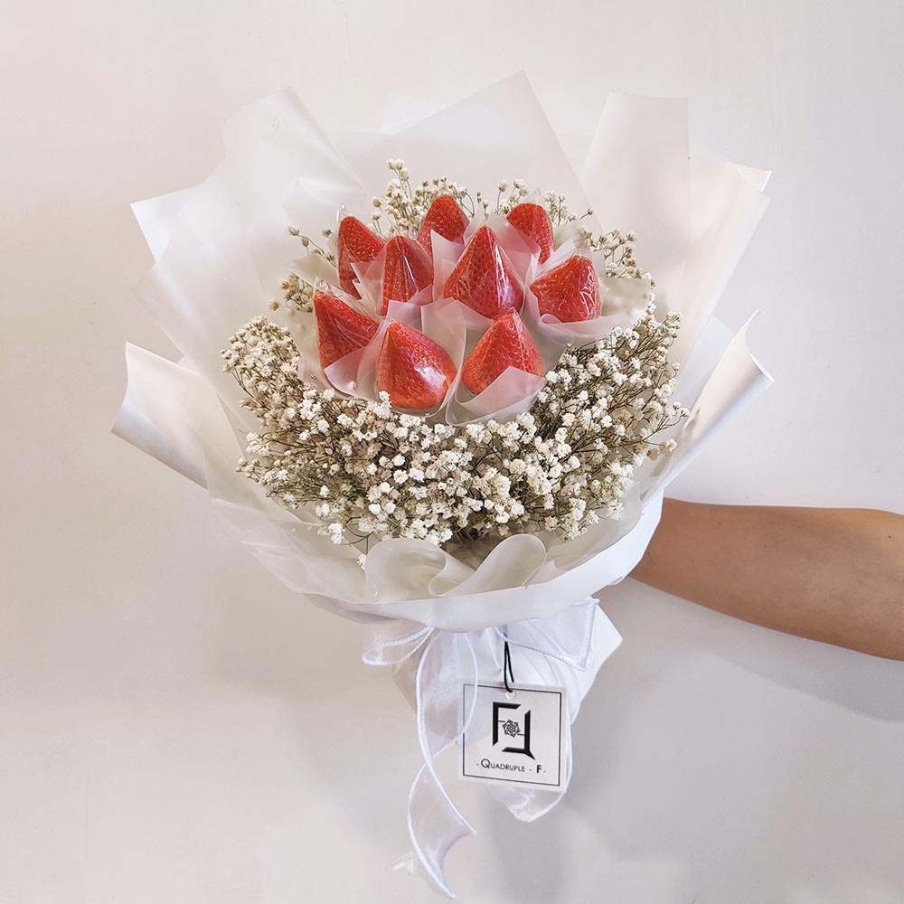 Pure Berry Love | Japanese Strawberry & Baby's Breath Fresh Fruit & Flower Bouquet 1 Pure Berry Love | Japanese Strawberry & Baby's Breath Fresh Fruit & Flower Bouquet - BM100014