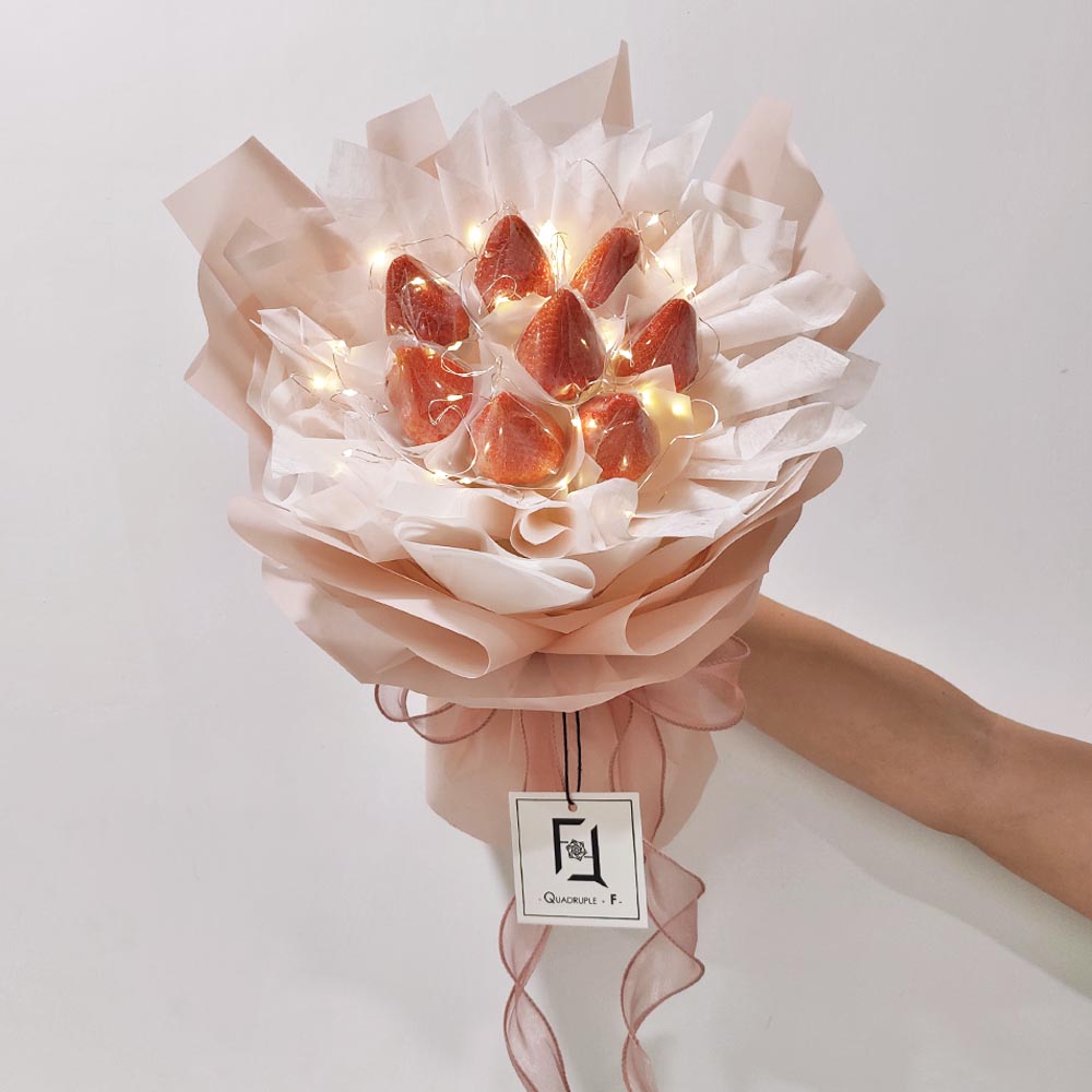Berry Dreams | Japanese Strawberry & LED String Lights Fresh Fruit Bouquet 1 Berry Dreams | Japanese Strawberry & LED String Lights Fresh Fruit Bouquet - BM100015