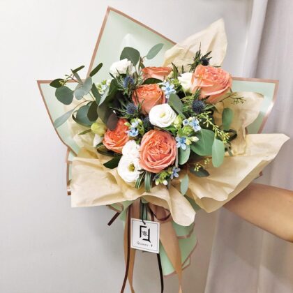 橙玫瑰白洋桔梗鮮花花束 BL010015