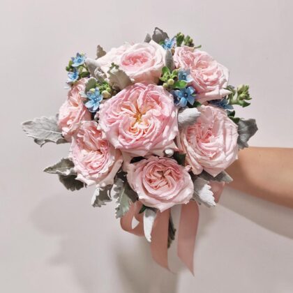 粉玫瑰藍星花鮮花結婚花球連襟花 WB010003