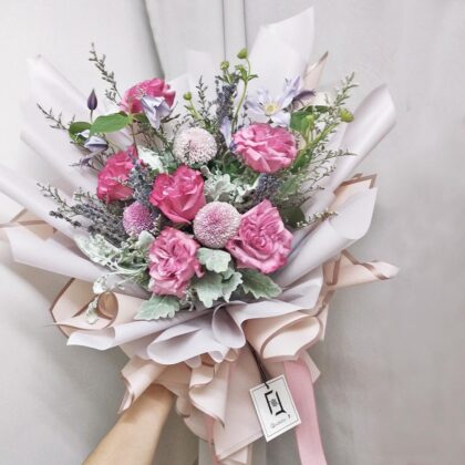紫玫瑰紫乒乓鮮花花束 BL010027
