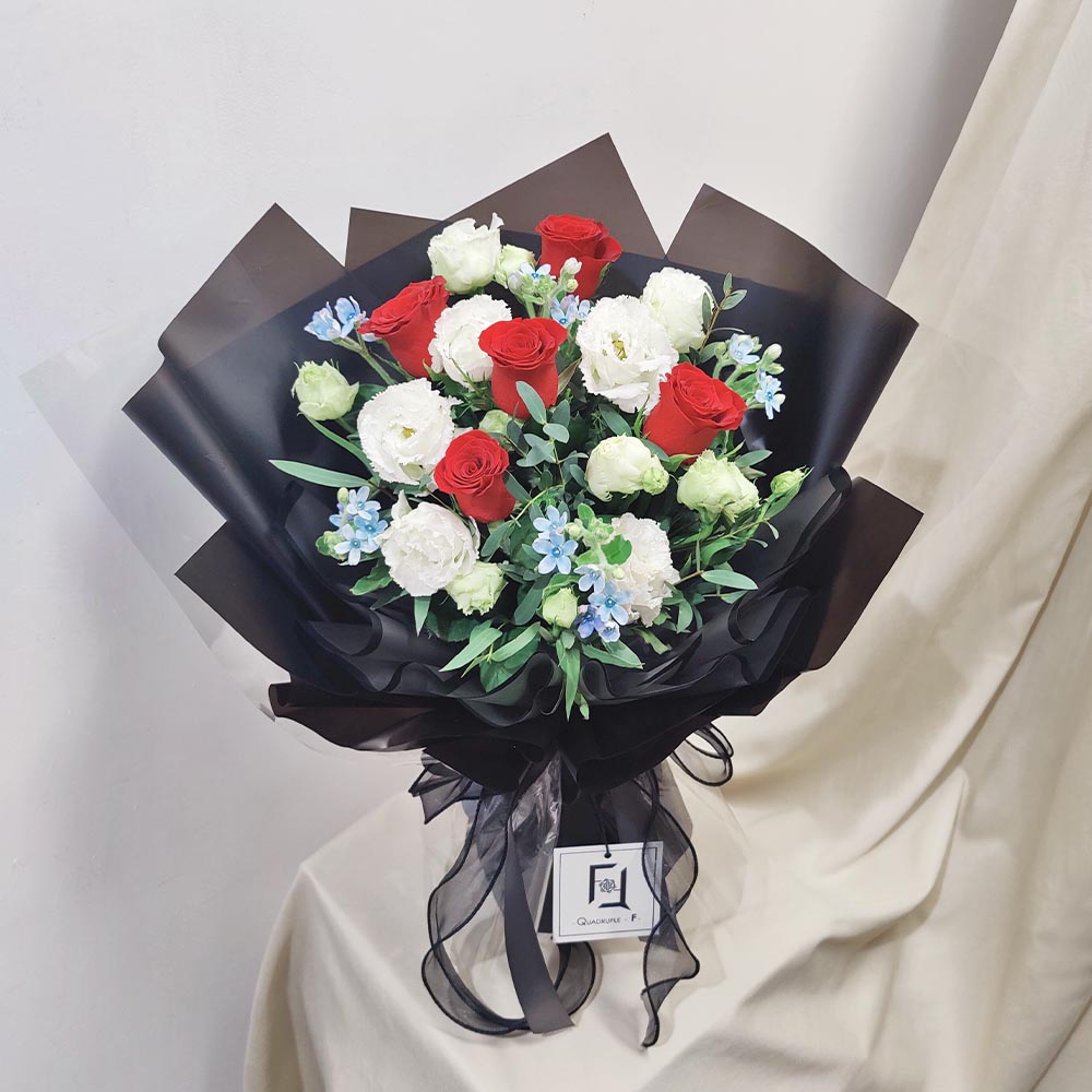 Midnight Spark | Red Rose & Tweedia Fresh Flower Bouquet 3 Midnight Spark | Red Rose & Tweedia Fresh Flower Bouquet - BM010025