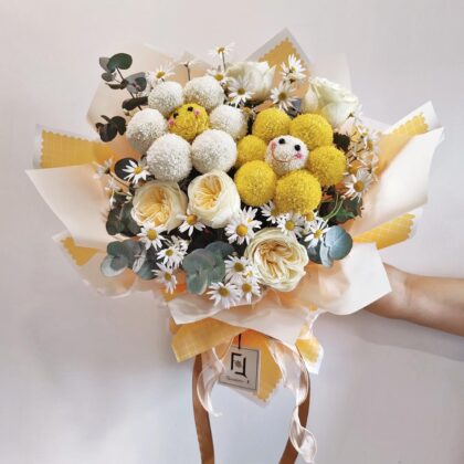 笑哈哈乒乓菊米白庭園玫瑰哈哈笑鮮花花束 BL010040