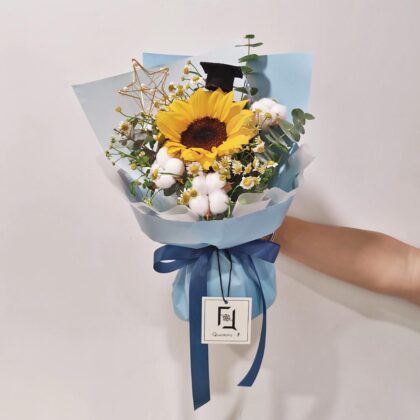 向日葵棉花畢業帽鮮花花束 BS060004