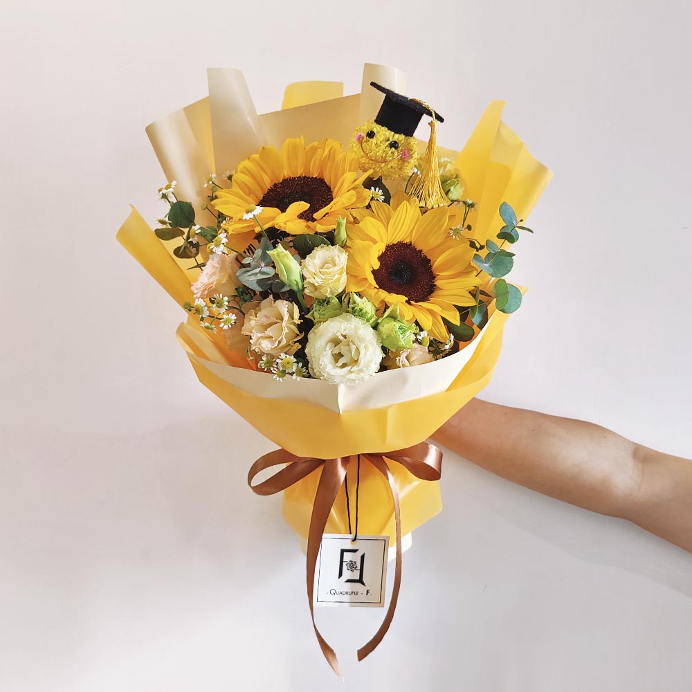 Dream Launch | Sunflower, Daisy & Graduation Cap Fresh Flower Bouquet 1 Dream Launch | Sunflower, Daisy & Graduation Cap Fresh Flower Bouquet - BM060006
