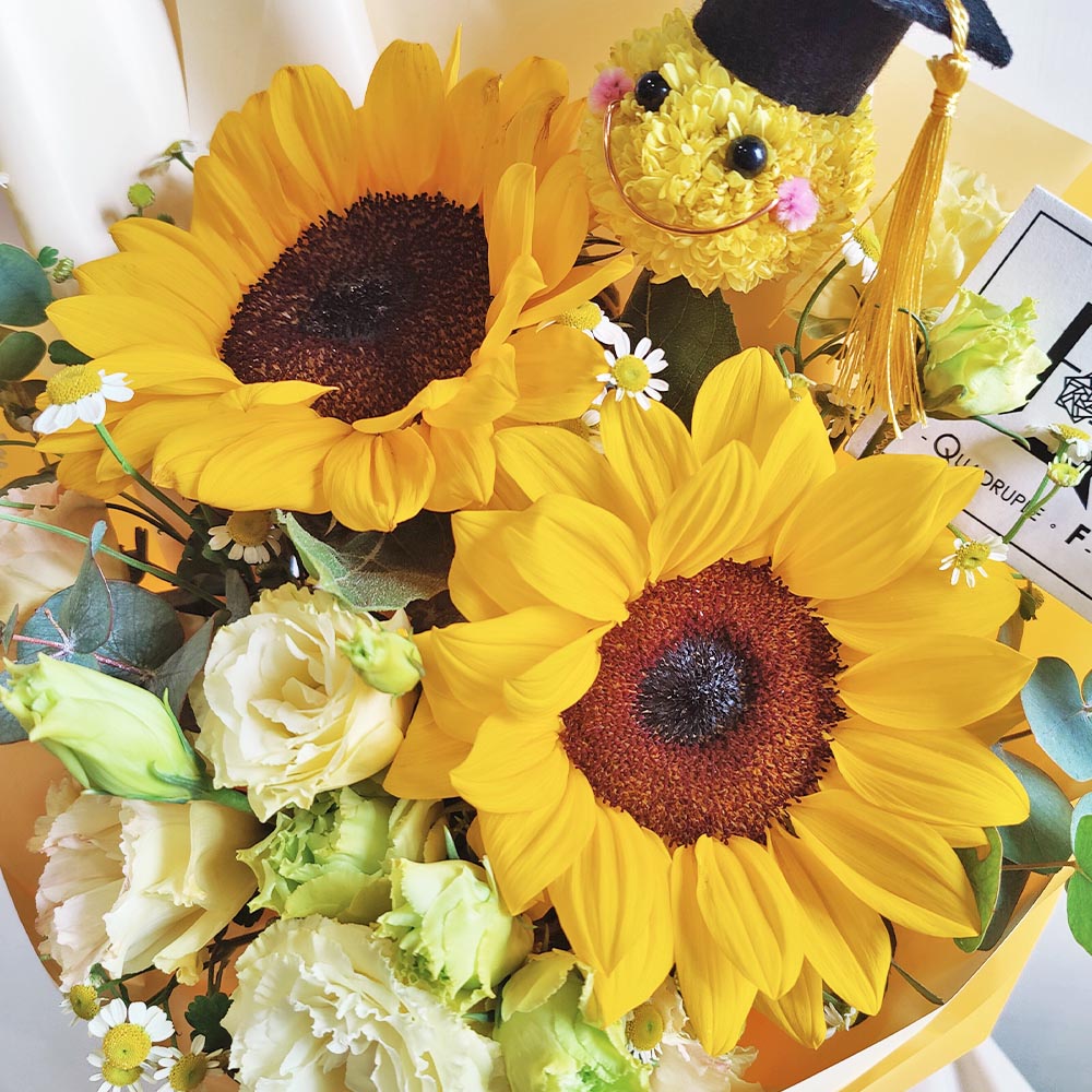 Dream Launch | Sunflower, Daisy & Graduation Cap Fresh Flower Bouquet 2 Dream Launch | Sunflower, Daisy & Graduation Cap Fresh Flower Bouquet - BM060006