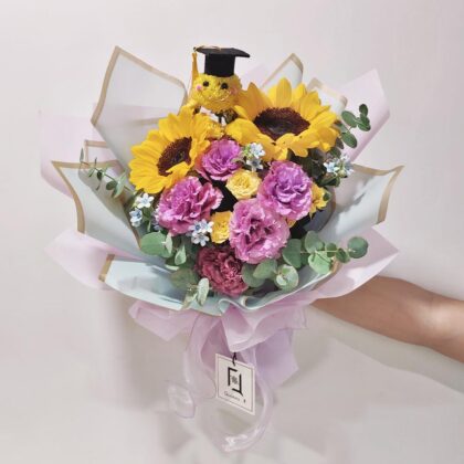 向日葵波浪紫洋桔梗畢業帽鮮花花束 BM060008