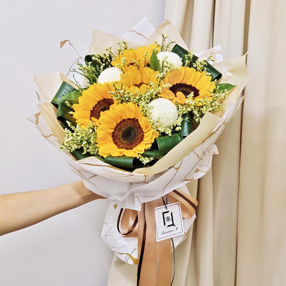 快樂勇氣 | 向日葵白乒乓鮮花花束 1 快樂勇氣 | 向日葵白乒乓鮮花花束 - BL060003
