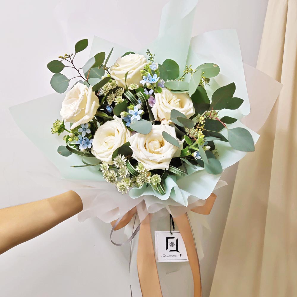 Eternal PURITY | White Rose with White Astrantia Fresh Flower Bouquet 1 Eternal PURITY | White Rose with White Astrantia Fresh Flower Bouquet - BL010010